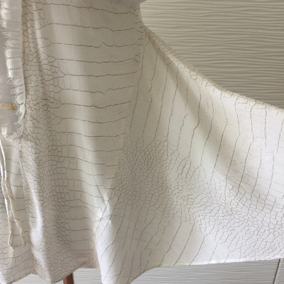 Bebe Elegant Lace and Chiffon Flowy Cami - Picture 7 of 8